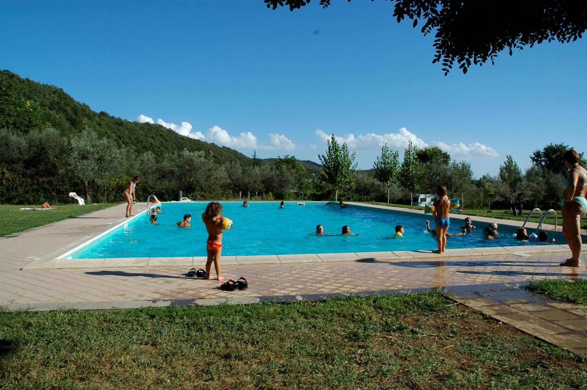 Blu International Camping Болсена Екстериор снимка